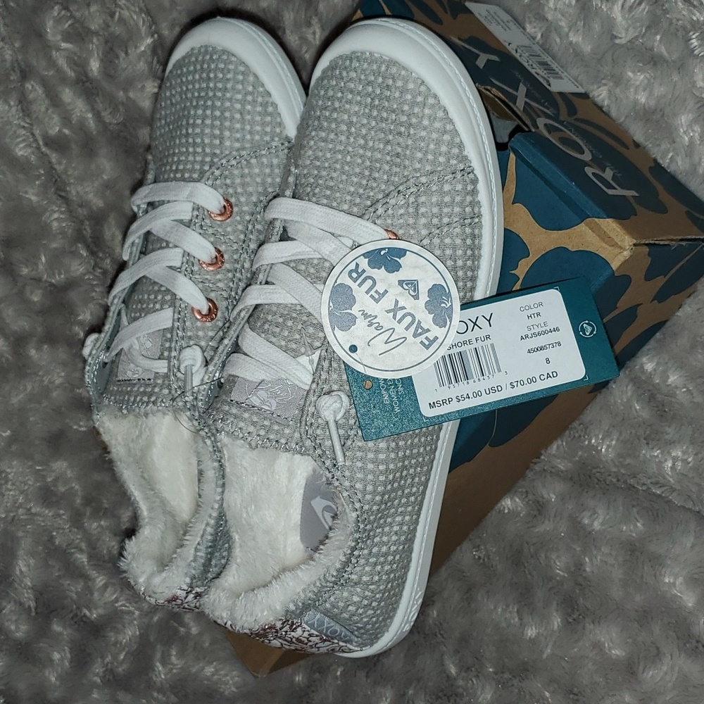 Roxy Fur-Lined Bayshore Sneakers Grey w/ Floral Purple Design on back ARJS600446